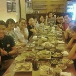 Em không đi học, em đi để được huấn luyện :)